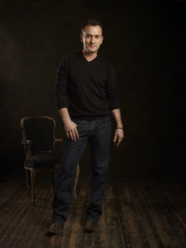 Фото - Роберт Неппер: 600x800 / 40 Кб