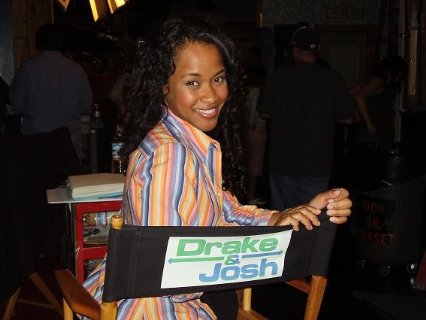 Фото - Бренда Виван: 426x320 / 26 Кб