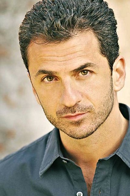 Фото - Майкл Аронов: 428x644 / 67 Кб