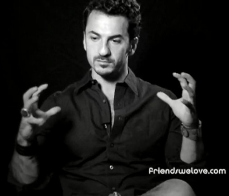 Фото - Майкл Аронов: 730x625 / 32 Кб