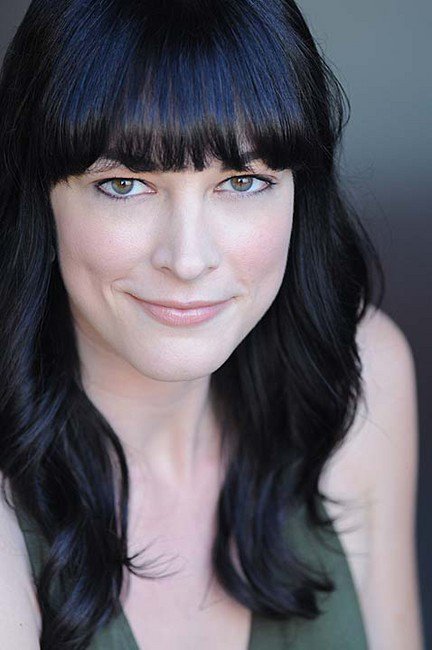 Фото - Ди Маршалл: 432x650 / 48 Кб