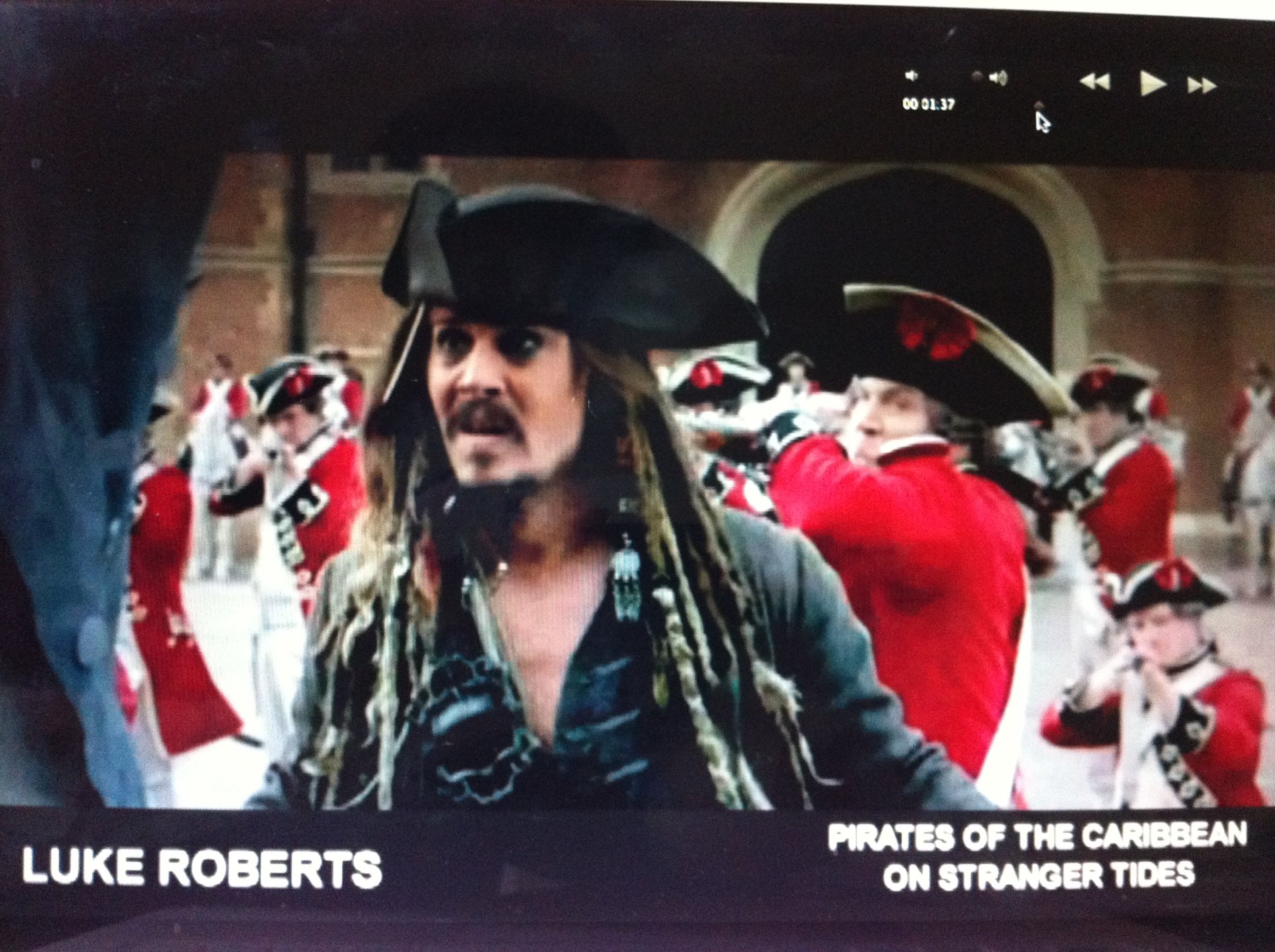 Фото - Люк Робертс: 1936x1446 / 500 Кб