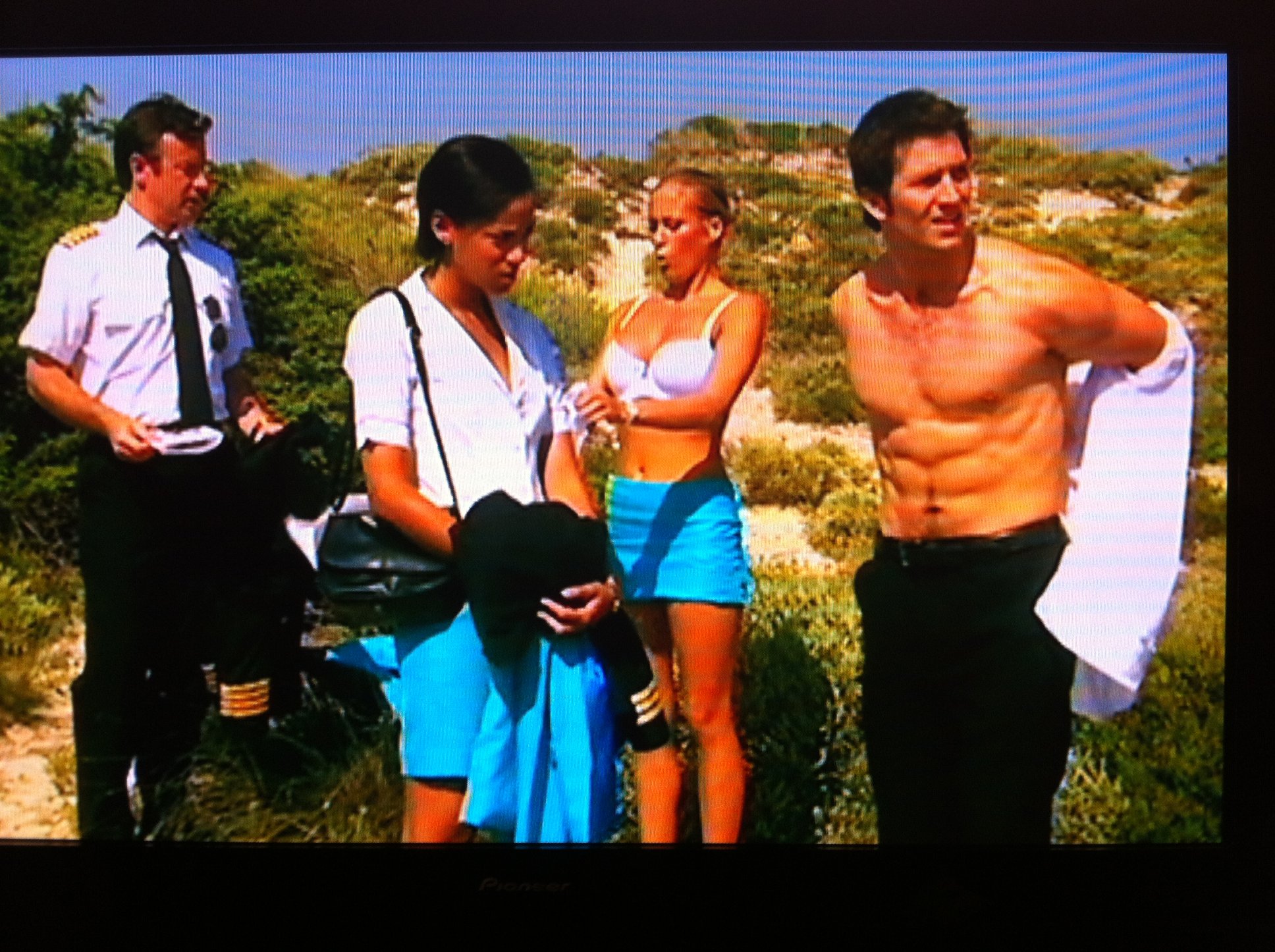 Фото - Люк Робертс: 1936x1446 / 514 Кб