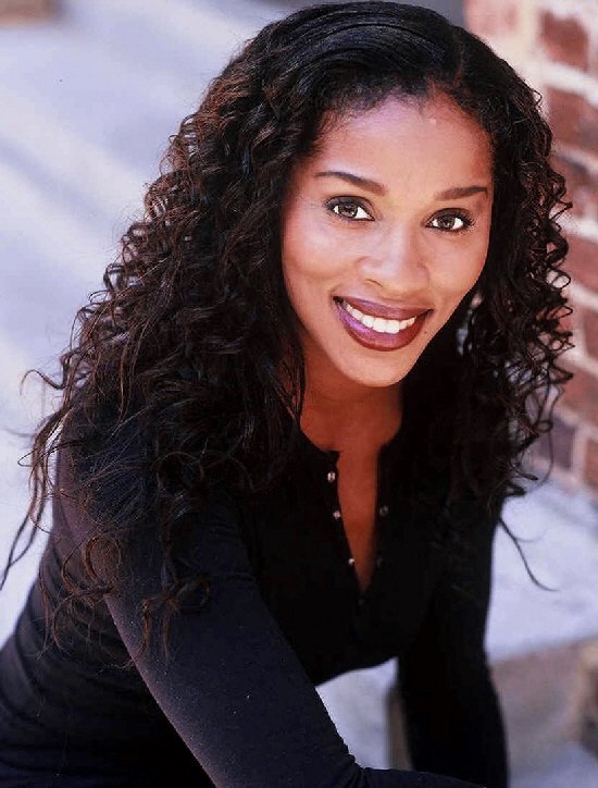 Фото - Ники Баггс: 550x724 / 74 Кб