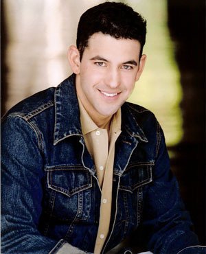 Фото - Джон Майкл Уэтерли: 300x370 / 26 Кб