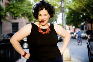 Фото - Кармен Пелаес: 300x200 / 17 Кб