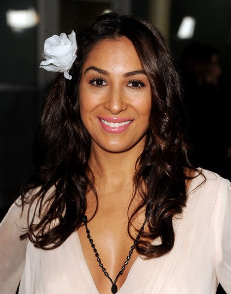 Фото - Лиана Мендоза: 468x594 / 54 Кб