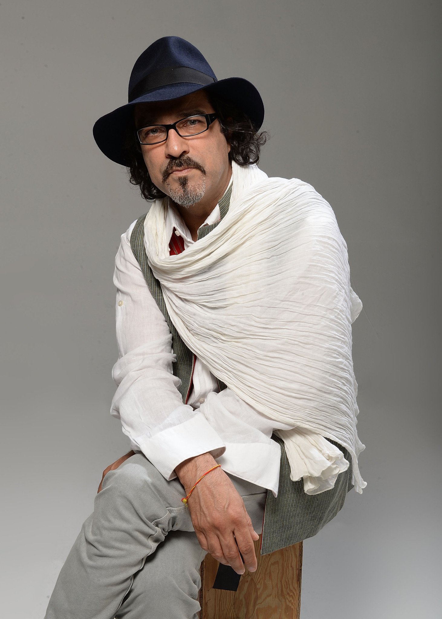 Фото - Атик Рахими: 1462x2048 / 361 Кб