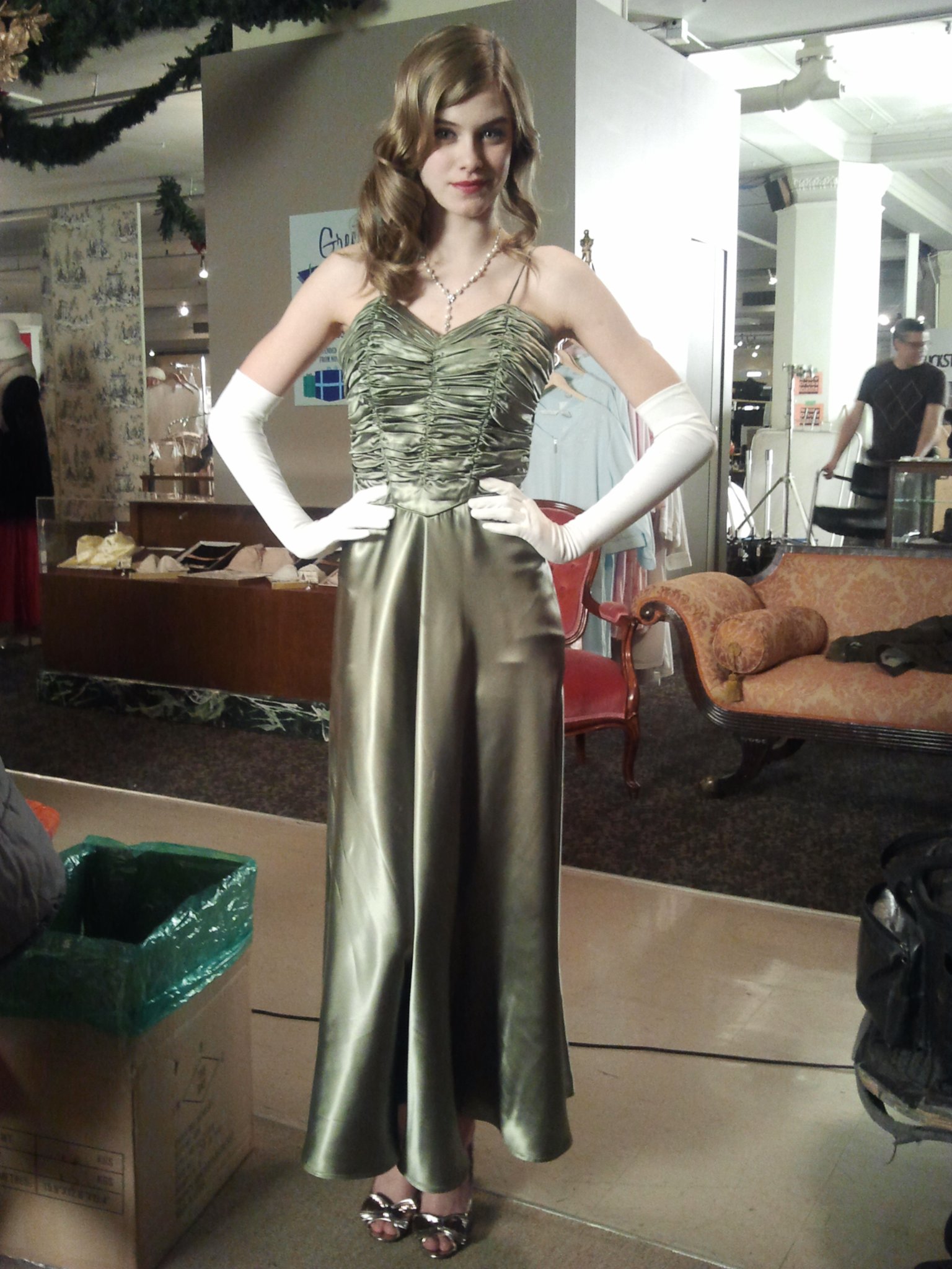 Фото - Тиера Сковбай: 1536x2048 / 393 Кб