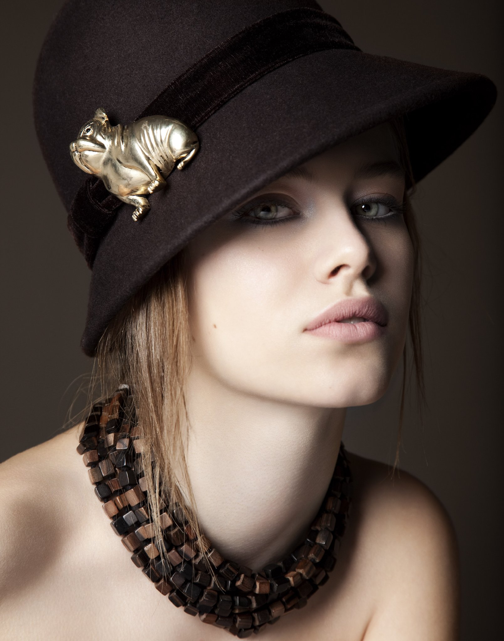 Фото - Тиера Сковбай: 1609x2048 / 368 Кб