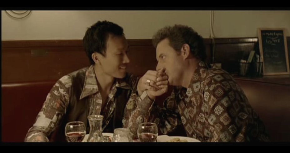 Фото - Холден Вонг: 928x490 / 50 Кб