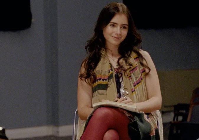 Фото - Лили Коллинз: 674x473 / 39 Кб