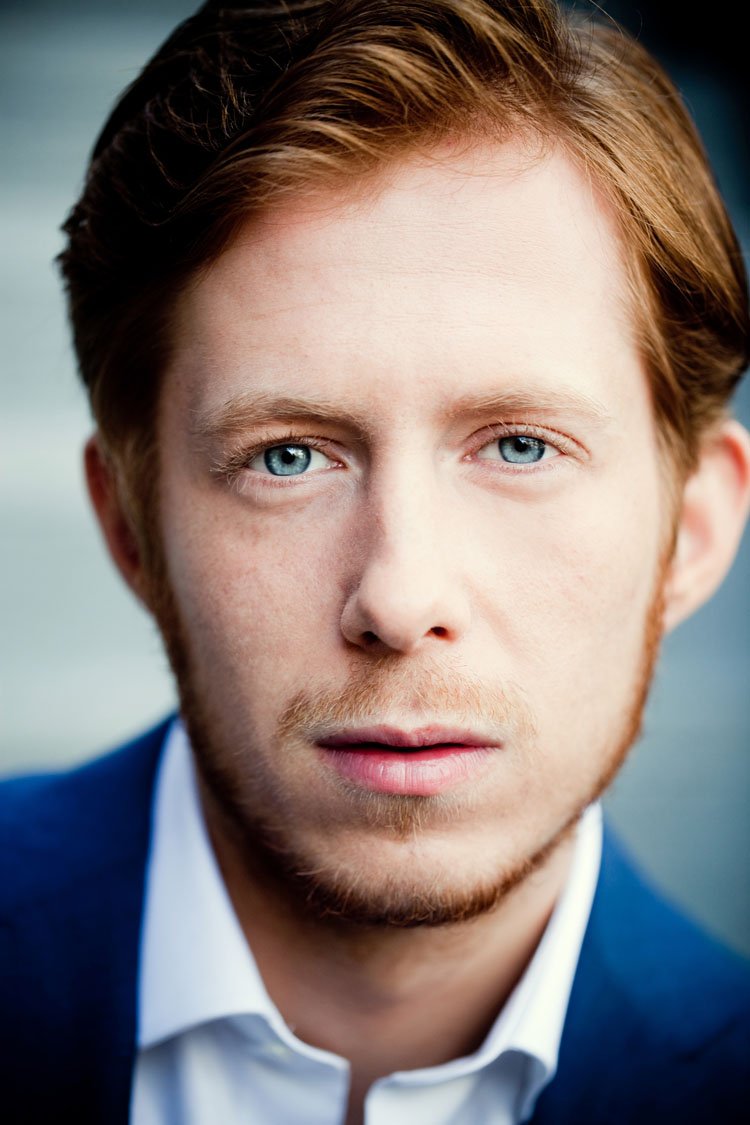 Фото - Роберт де Хуг: 750x1125 / 104 Кб