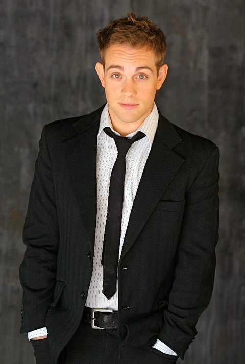 Фото - Джозеф Портер: 480x713 / 48 Кб