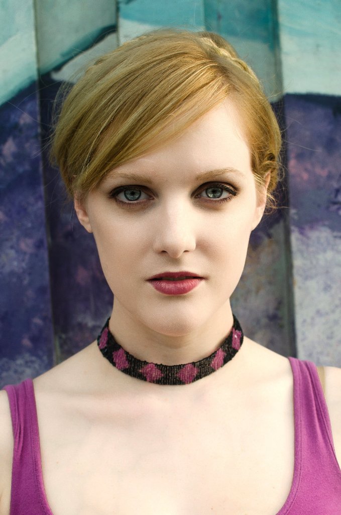 Фото - Лаура Хантер: 679x1024 / 104 Кб