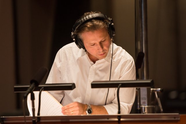 Фото - Лорен Эйкем: 640x427 / 35 Кб