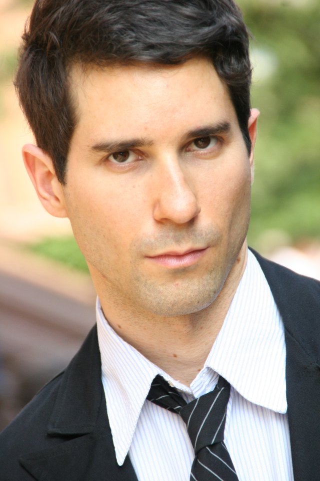 Фото - Юваль Бойм: 640x960 / 86 Кб