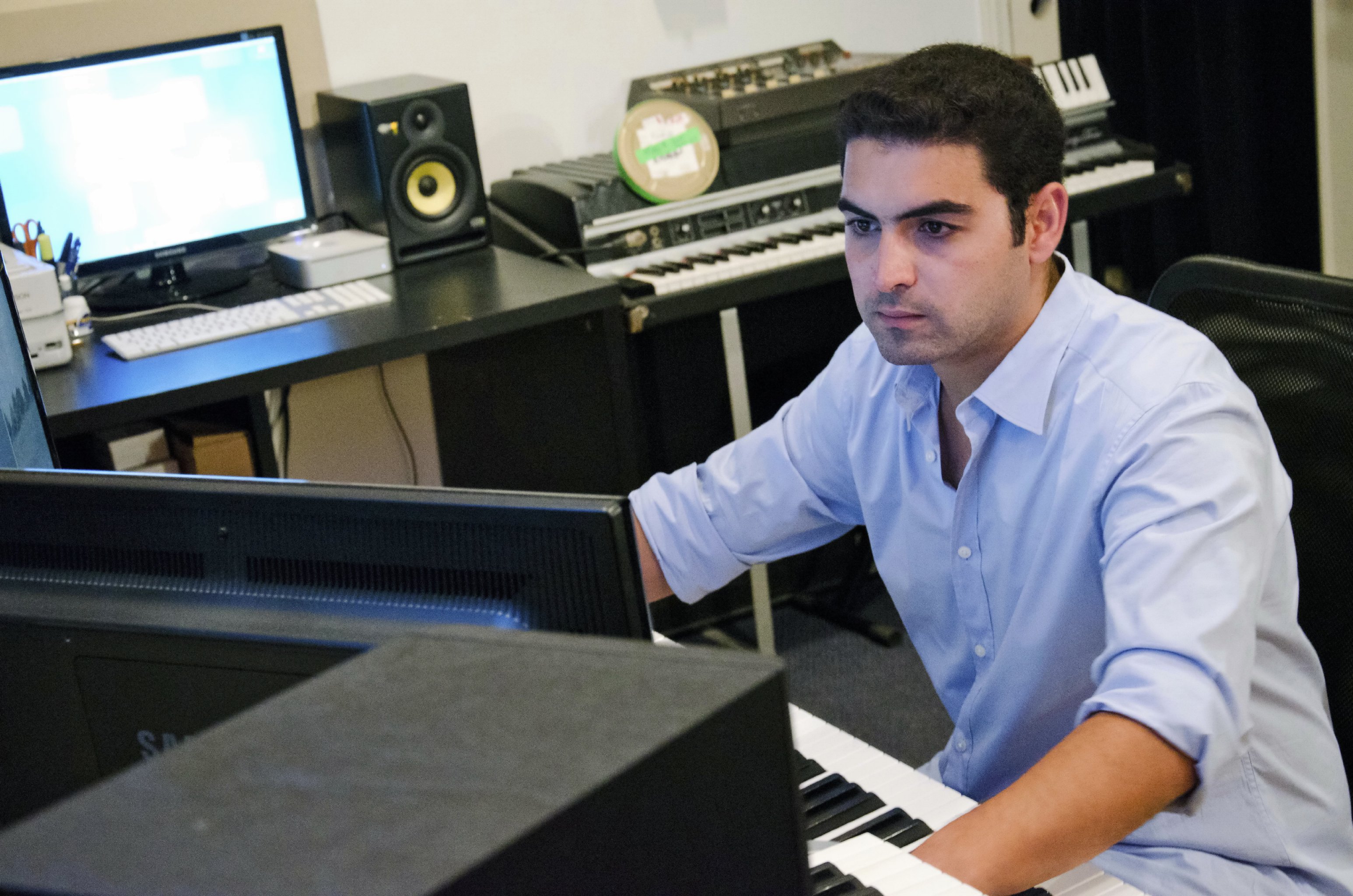 Фото - Хаим Мазар: 3092x2048 / 948 Кб