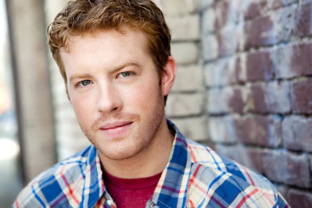 Фото - Патрик Куинлэн: 640x427 / 51 Кб