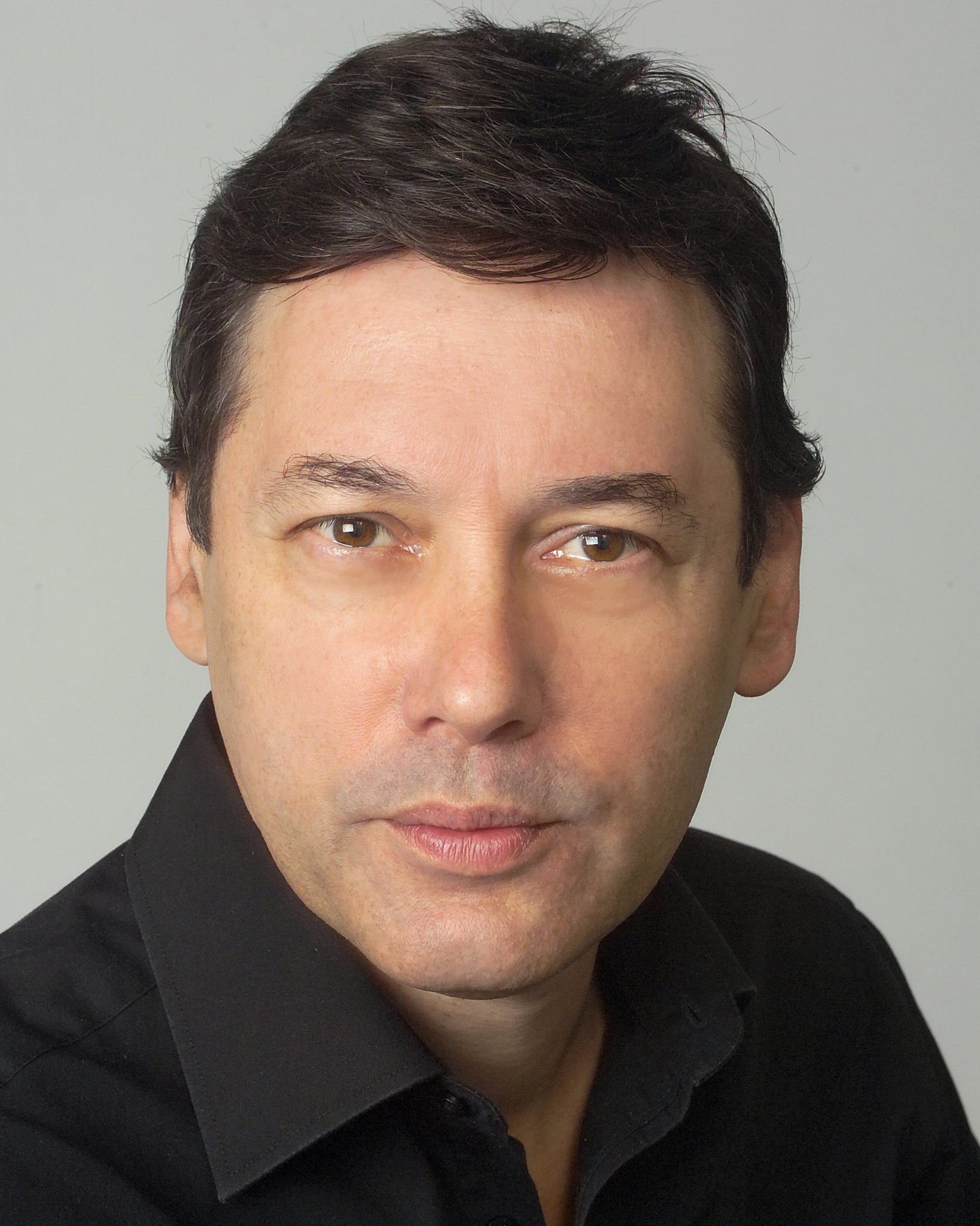 Фото - Гэри Васневски: 1638x2048 / 405 Кб