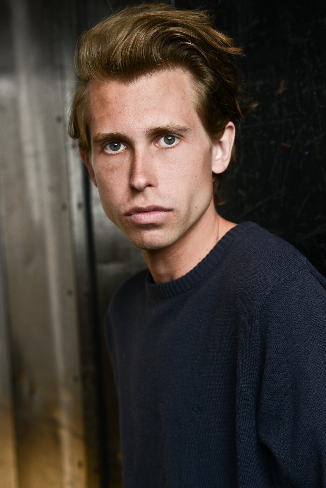 Фото - Адам Кристи: 1367x2048 / 288 Кб