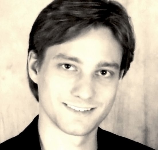 Фото - Гарт Нейстадтер: 551x526 / 32 Кб