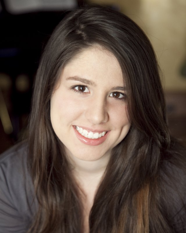 Фото - Аликс Кросс: 640x800 / 60 Кб