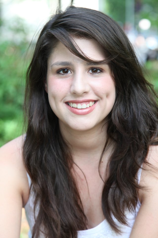 Фото - Аликс Кросс: 640x960 / 84 Кб