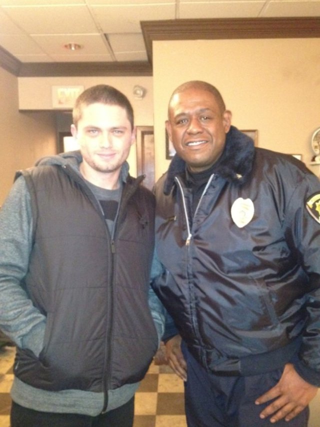 Фото - Камерон Денни: 640x853 / 79 Кб