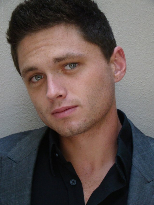 Фото - Камерон Денни: 640x853 / 75 Кб