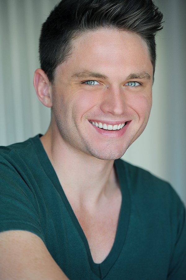 Фото - Камерон Денни: 600x902 / 80 Кб