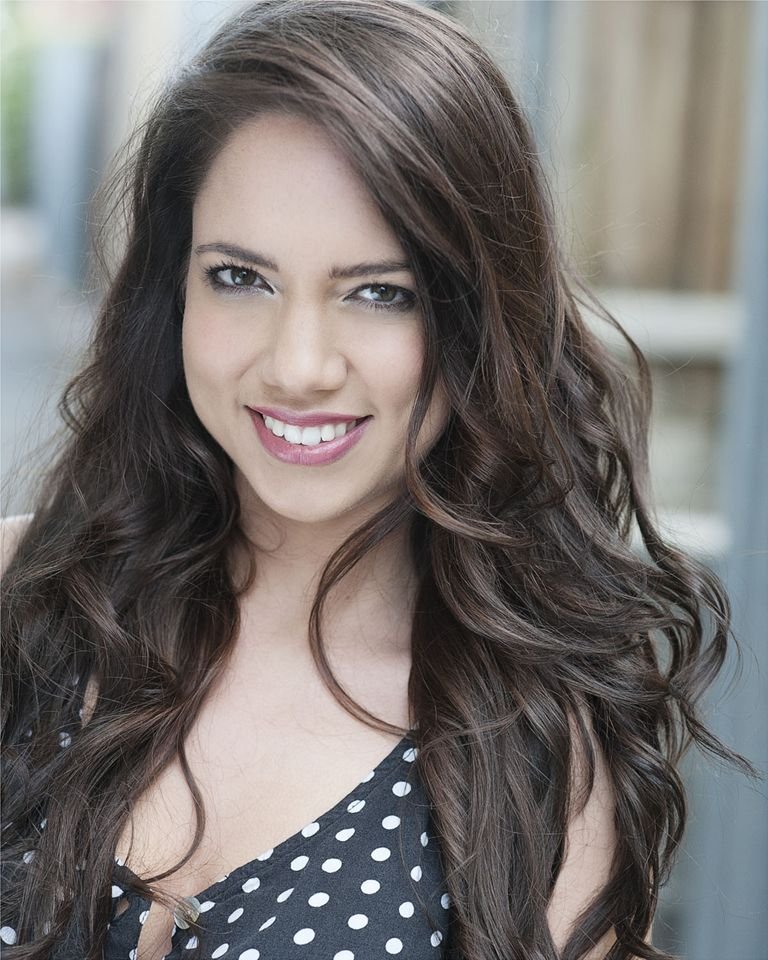 Фото - Ханна Л. Огден: 768x960 / 138 Кб