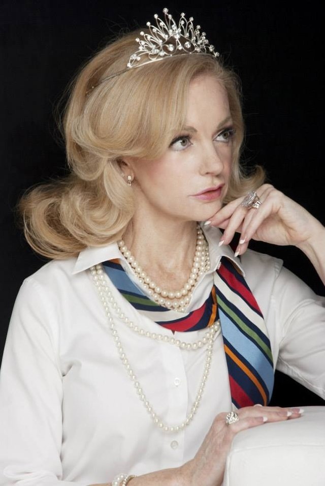 Фото - Линн Алана Делани: 640x956 / 80 Кб