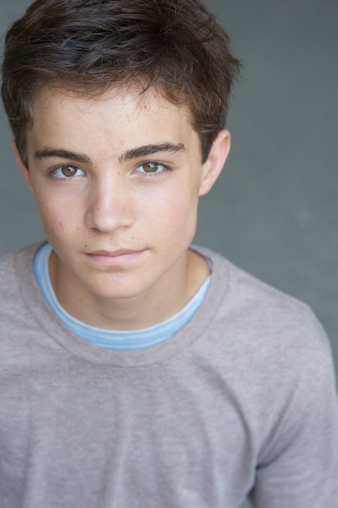 Фото - Девон Бэгби: 479x720 / 39 Кб