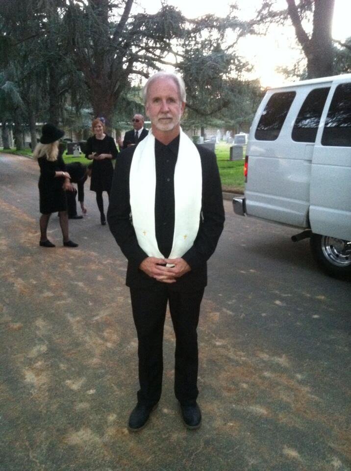 Фото - Томас Р. Уотерс: 716x960 / 113 Кб