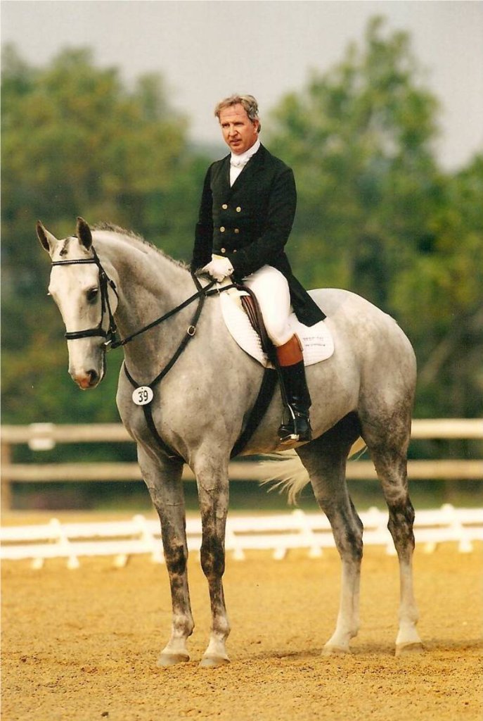 Фото - Томас Р. Уотерс: 687x1024 / 121 Кб