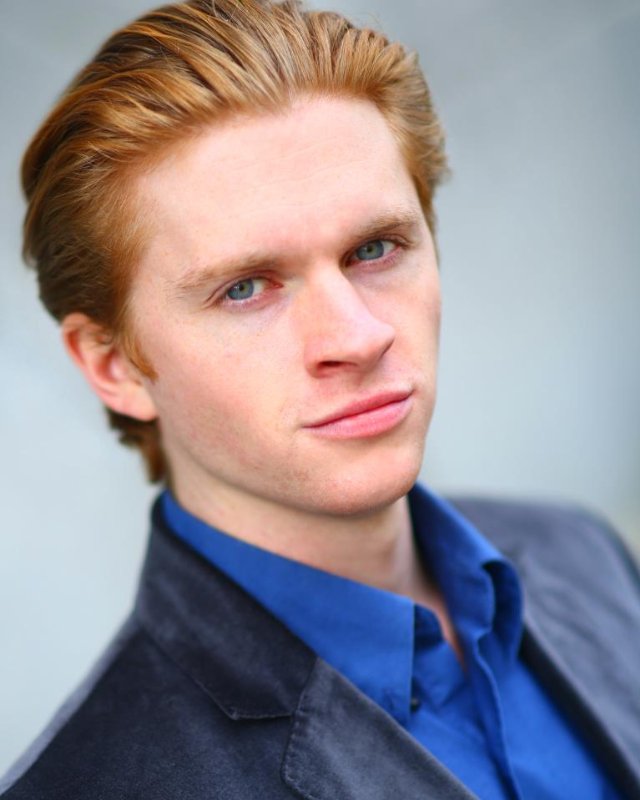 Фото - Джоэль Бергер: 640x800 / 58 Кб