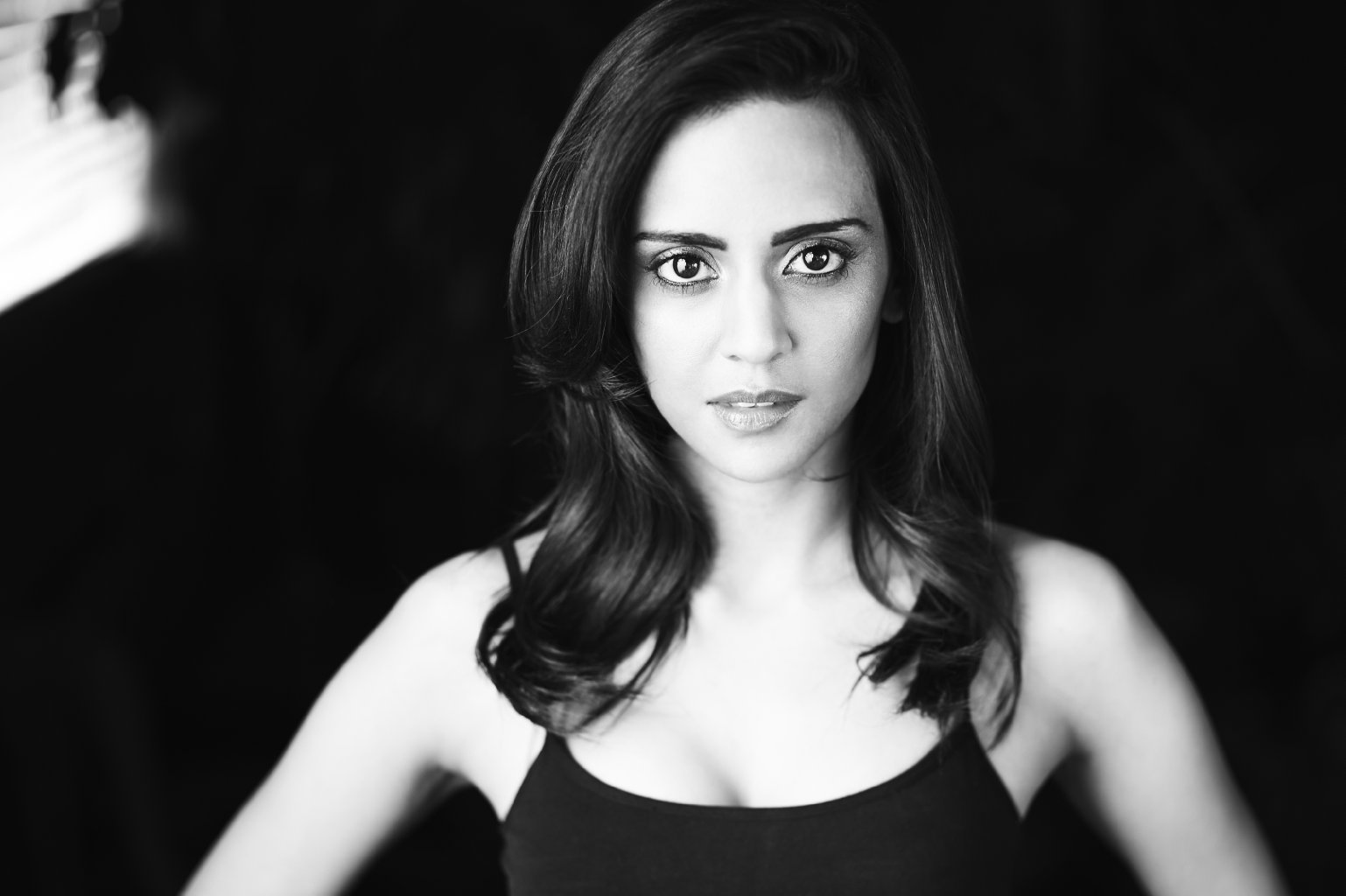 Фото - Азра Валани: 1538x1024 / 90 Кб