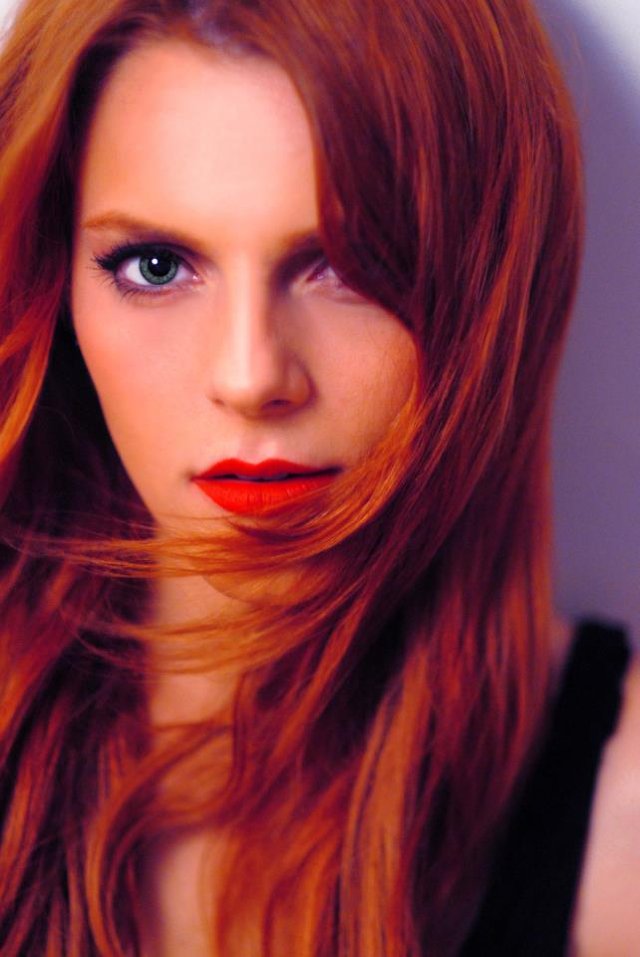 Фото - Эмбер Скай Нойес : 640x957 / 75 Кб