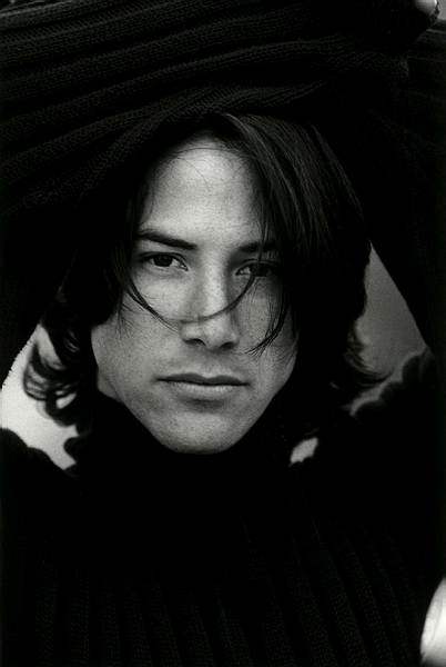 Фото - Киану Ривз: 402x600 / 19.5 Кб