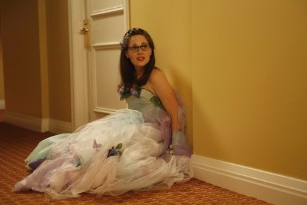 Фото - Зои Дешанель: 435x290 / 18 Кб