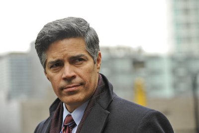 Фото - Эсай Моралес: 400x267 / 15 Кб