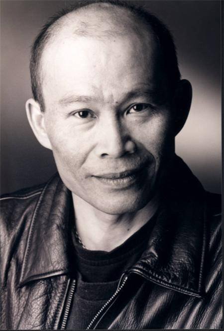 Фото - Агос Виджайя Соджарво: 450x663 / 42 Кб