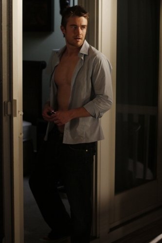 Фото - Роберт Бакли: 333x500 / 18 Кб