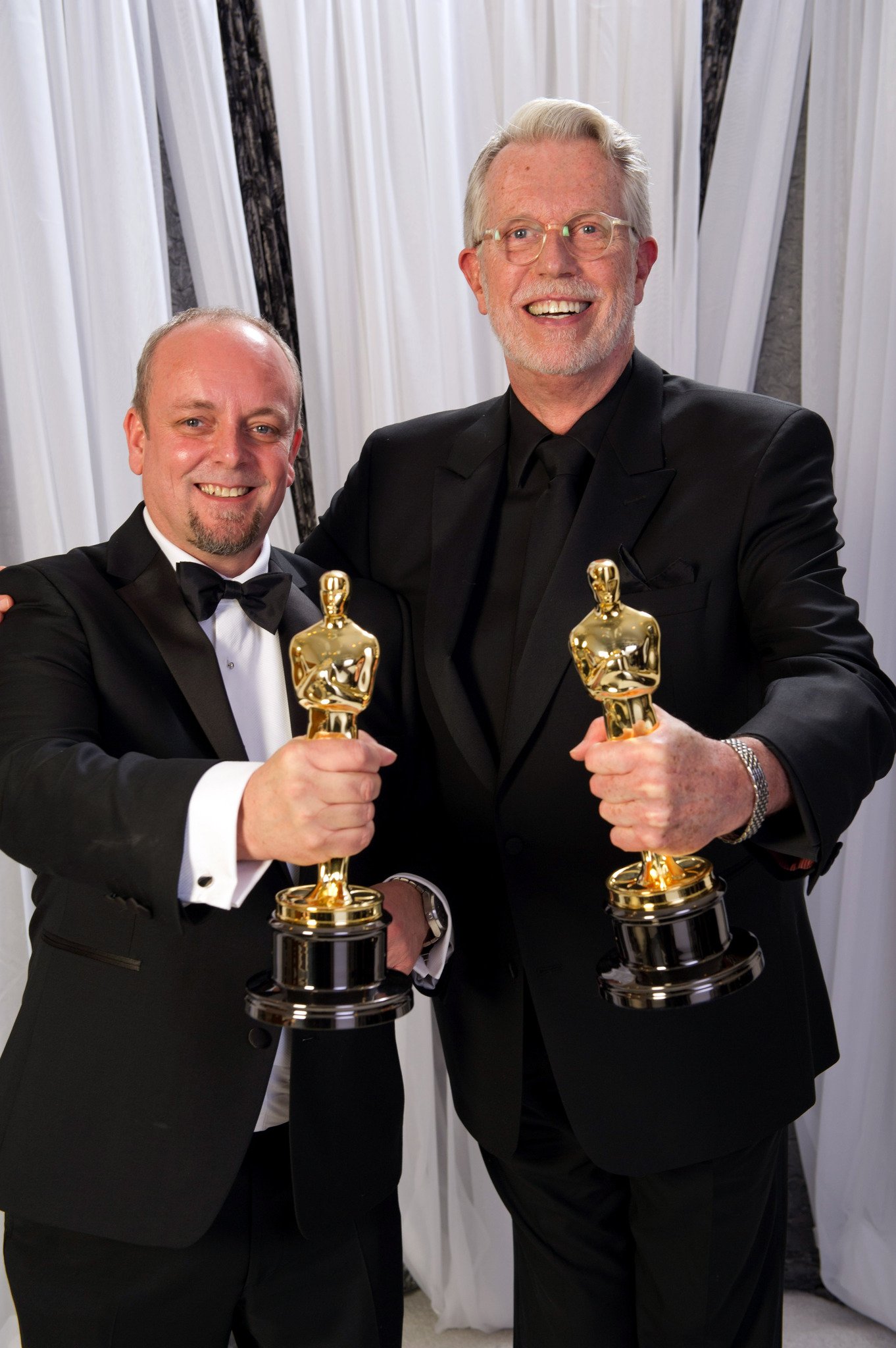 Фото - Марк Кулир: 1362x2048 / 324 Кб