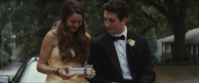 Фото - Шейлин Вудли: 636x266 / 27 Кб