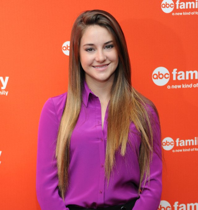 Фото - Шейлин Вудли: 640x678 / 63 Кб