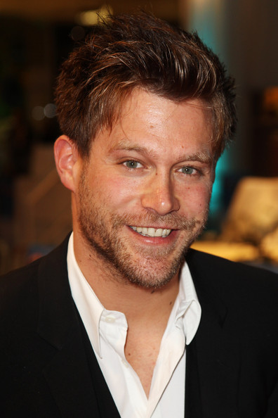 Фото - Кен Дукен: 396x594 / 57.51 Кб