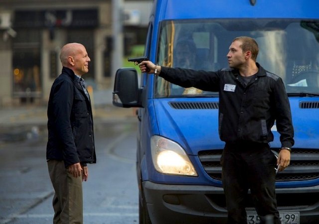 Фото - Джай Кортни: 640x450 / 46 Кб