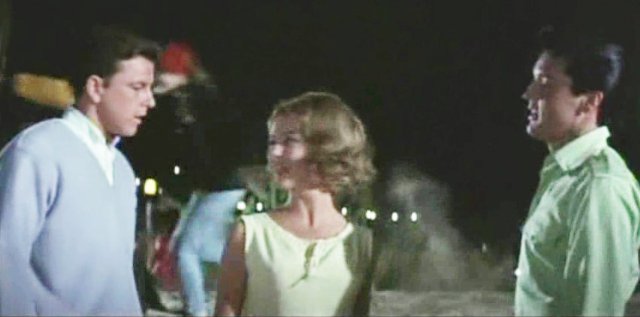 Фото - Джимми Хоукинс: 640x317 / 27 Кб